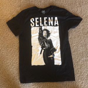 Black Selena shirt